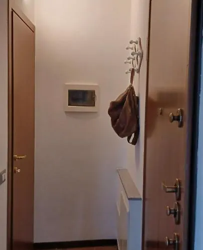 Appartamento Luminoso Tra I Rami Del Di Como, *