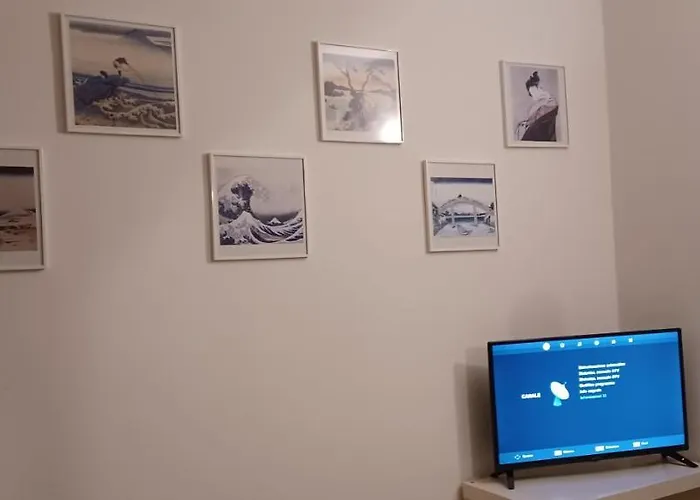 Luminoso Tra I Rami Del Di Como,