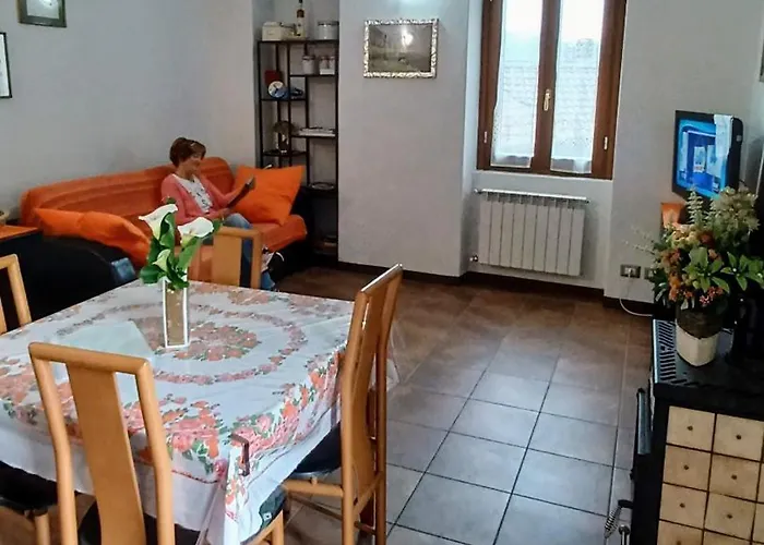 Appartamento Luminoso Tra I Rami Del Di Como,