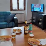 Luminoso Tra I Rami Del Di Como, Appartement Sormano