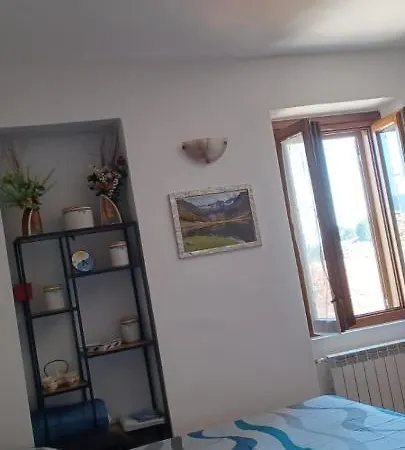 Luminoso Tra I Rami Del Di Como, Apartmán Sormano