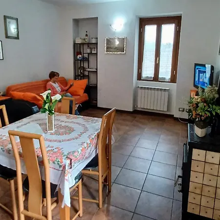 Apartmán Luminoso Tra I Rami Del Di Como,